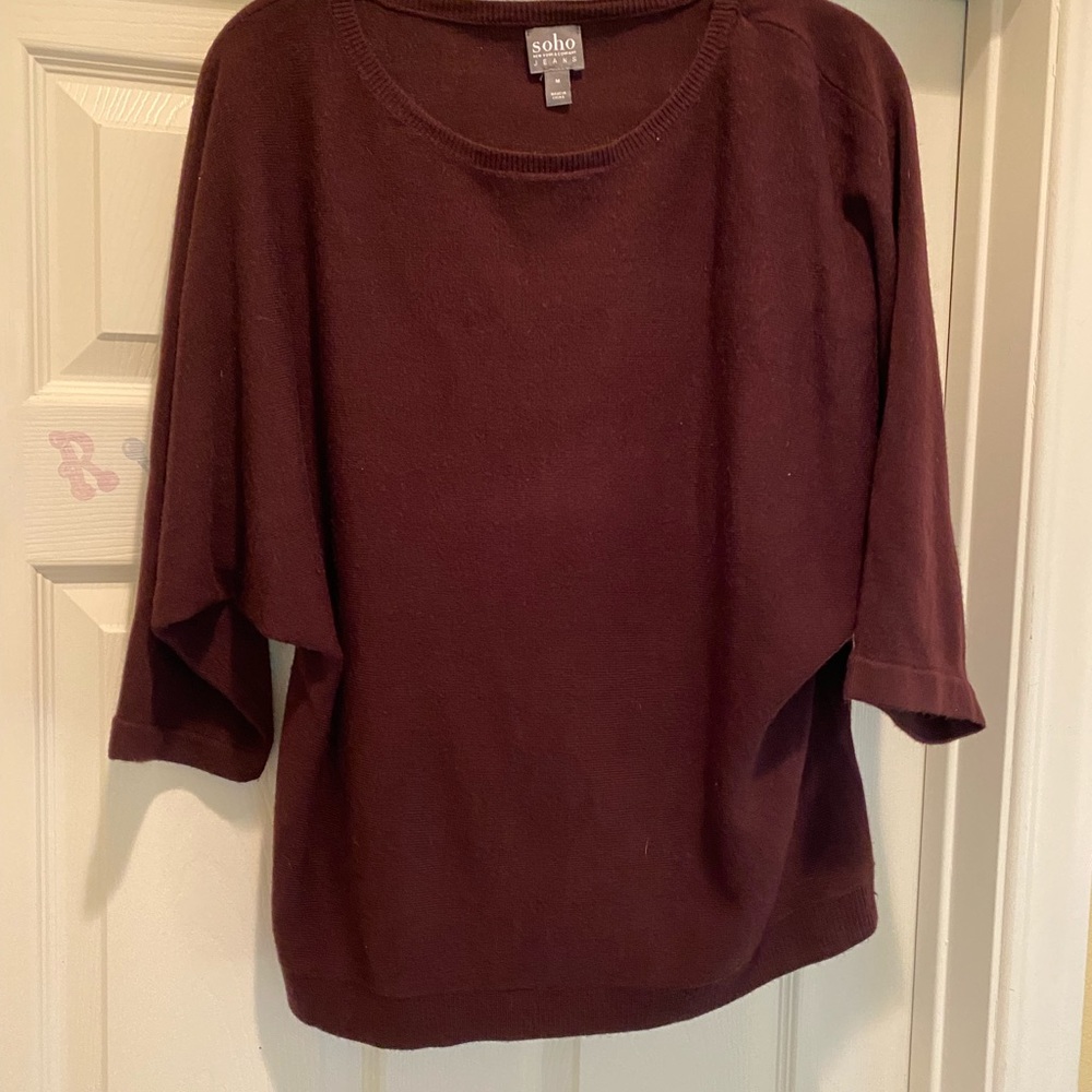 Batwing plum sweater in Med - Picture 4 of 5